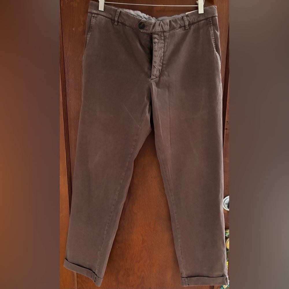 Brunello Cucinelli soft cotton trousers.